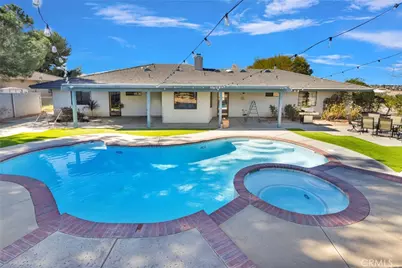 7225 Amanda Way, Hesperia, CA 92345 - Photo 11