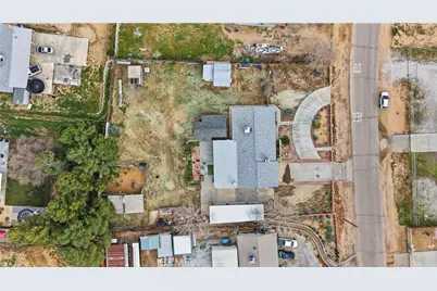 15572 Riverside Street, Hesperia, CA 92345 - Photo 49