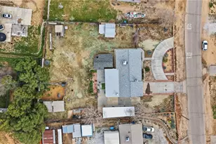 15572 Riverside St, Hesperia, CA 92345 - Photo 49