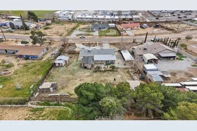 15572 Riverside Street, Hesperia, CA 92345 - Photo 45