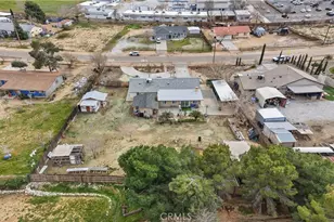 15572 Riverside St, Hesperia, CA 92345 - Photo 45