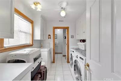 18475 Trout, Victorville, CA 92395 - Photo 35