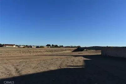 14988 Rivers Edge Road, Helendale, CA 92342 - Photo 35