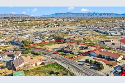 16745 Yucca, Victorville, CA 92395 - Photo 3