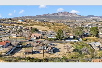 16745 Yucca, Victorville, CA 92395 - Photo 7