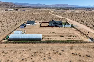 23670 Shirwaun, Apple Valley, CA 92307 - Photo 35