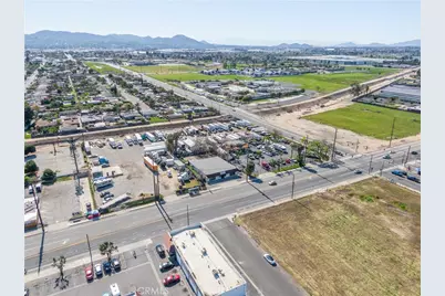 1639 E Base Line, San Bernardino, CA 92410 - Photo 13