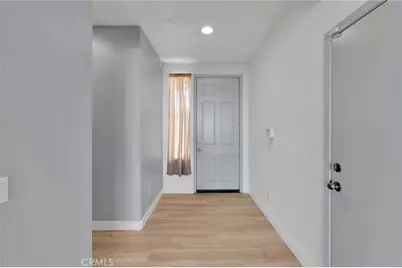 13816 Grant Way, Oak Hills, CA 92344 - Photo 5