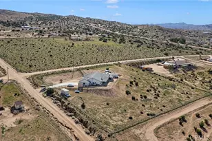 25850 Mountain View, Apple Valley, CA 92308 - Photo 45