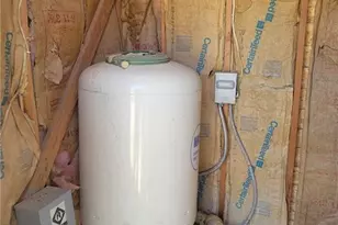 27177 Cahuilla Rd, Apple Valley, CA 92307 - Photo 11