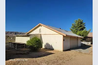 27177 Cahuilla Road, Apple Valley, CA 92307 - Photo 17