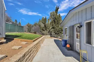 150 Los Angeles, Sugarloaf, CA 92386 - Photo 19