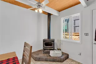 150 Los Angeles, Sugarloaf, CA 92386 - Photo 9