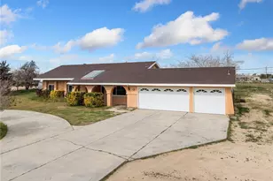 17740 Linden, Hesperia, CA 92345 - Photo 3