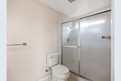 17740 Linden, Hesperia, CA 92345 - Photo 33