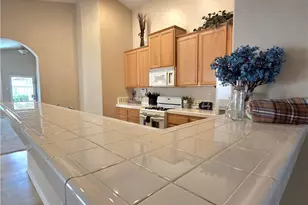 13640 Summit View St, Hesperia, CA 92344 - Photo 3