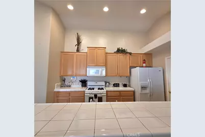 13640 Summit View Street, Hesperia, CA 92344 - Photo 7