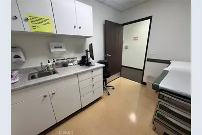 12998 Hesperia Road #101, Victorville, CA 92395 - Photo 39