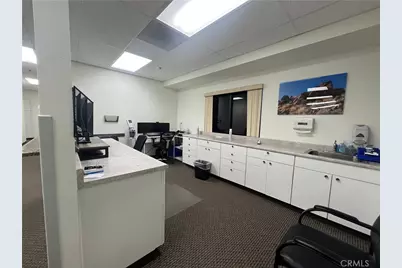 12998 Hesperia Road #101, Victorville, CA 92395 - Photo 27