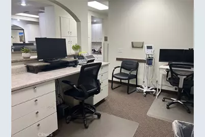 12998 Hesperia Road #101, Victorville, CA 92395 - Photo 29