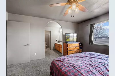 9890 Solano, Victorville, CA 92392 - Photo 23