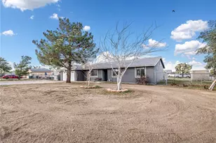 9890 Solano, Victorville, CA 92392 - Photo 27