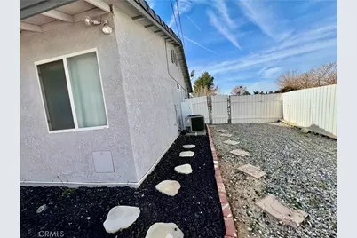 14355 Bochee Road, Apple Valley, CA 92307 - Photo 23