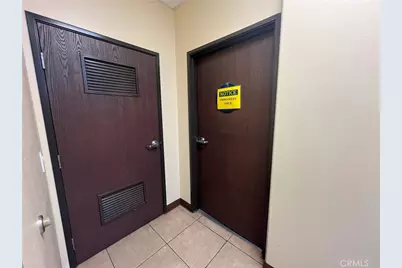 12998 Hesperia Road #203, Victorville, CA 92395 - Photo 21