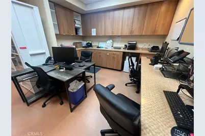 12998 Hesperia Road #203, Victorville, CA 92395 - Photo 43