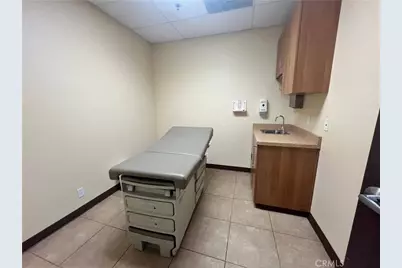12998 Hesperia Road #203, Victorville, CA 92395 - Photo 25