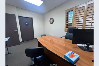 12998 Hesperia Road #203, Victorville, CA 92395 - Photo 27