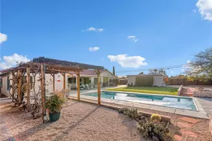 19544 Oneida, Apple Valley, CA 92307 - Photo 61