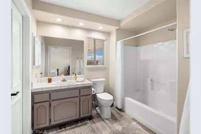 19544 Oneida, Apple Valley, CA 92307 - Photo 33