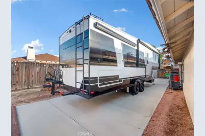 19544 Oneida, Apple Valley, CA 92307 - Photo 55