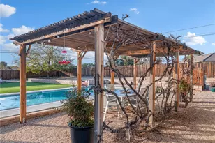 19544 Oneida, Apple Valley, CA 92307 - Photo 53