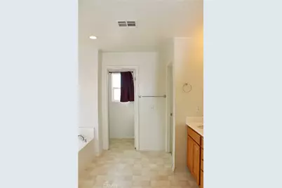 15929 Golden Meadow, Victorville, CA 92394 - Photo 25