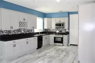 15929 Golden Meadow, Victorville, CA 92394 - Photo 13