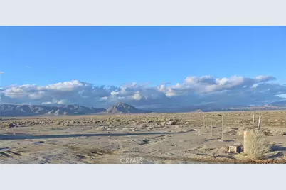 11 Sunrise Road, Lucerne Valley, CA 92356 - Photo 5