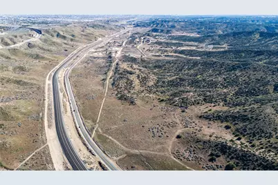 0 Las Flores, Oak Hills, CA 92344 - Photo 15