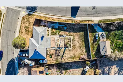 22993 Eyota, Apple Valley, CA 92308 - Photo 37