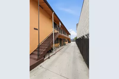 235 E 87th Street, Los Angeles, CA 90003 - Photo 5