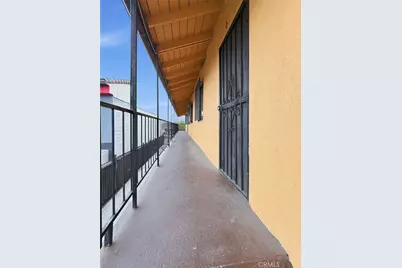 235 E 87th Street, Los Angeles, CA 90003 - Photo 21