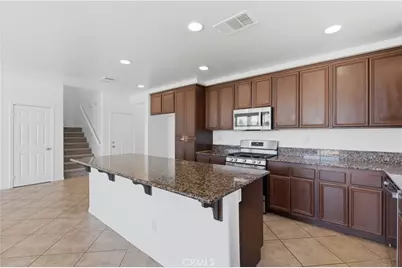 13855 Jackson Street, Oak Hills, CA 92344 - Photo 7