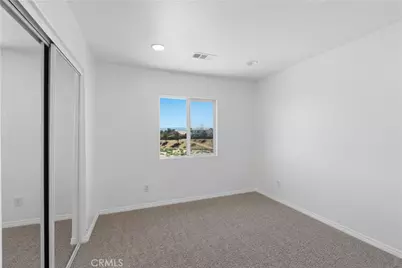 13855 Jackson Street, Oak Hills, CA 92344 - Photo 31