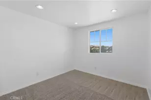 13855 Jackson St, Oak Hills, CA 92344 - Photo 29