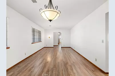 12635 Sorrel Drive, Apple Valley, CA 92308 - Photo 13