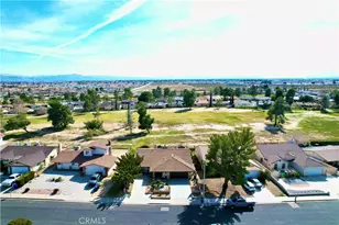 15859 Nassau, Victorville, CA 92395 - Photo 3