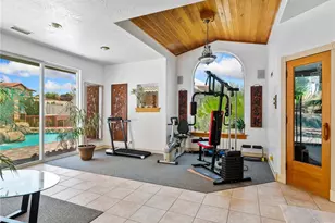 17970 Vista Point, Victorville, CA 92395 - Photo 15