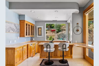 17970 Vista Point, Victorville, CA 92395 - Photo 13