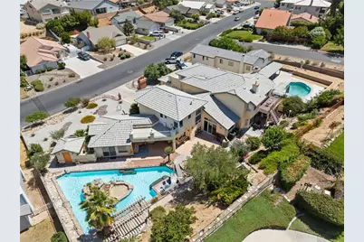 17970 Vista Point, Victorville, CA 92395 - Photo 59